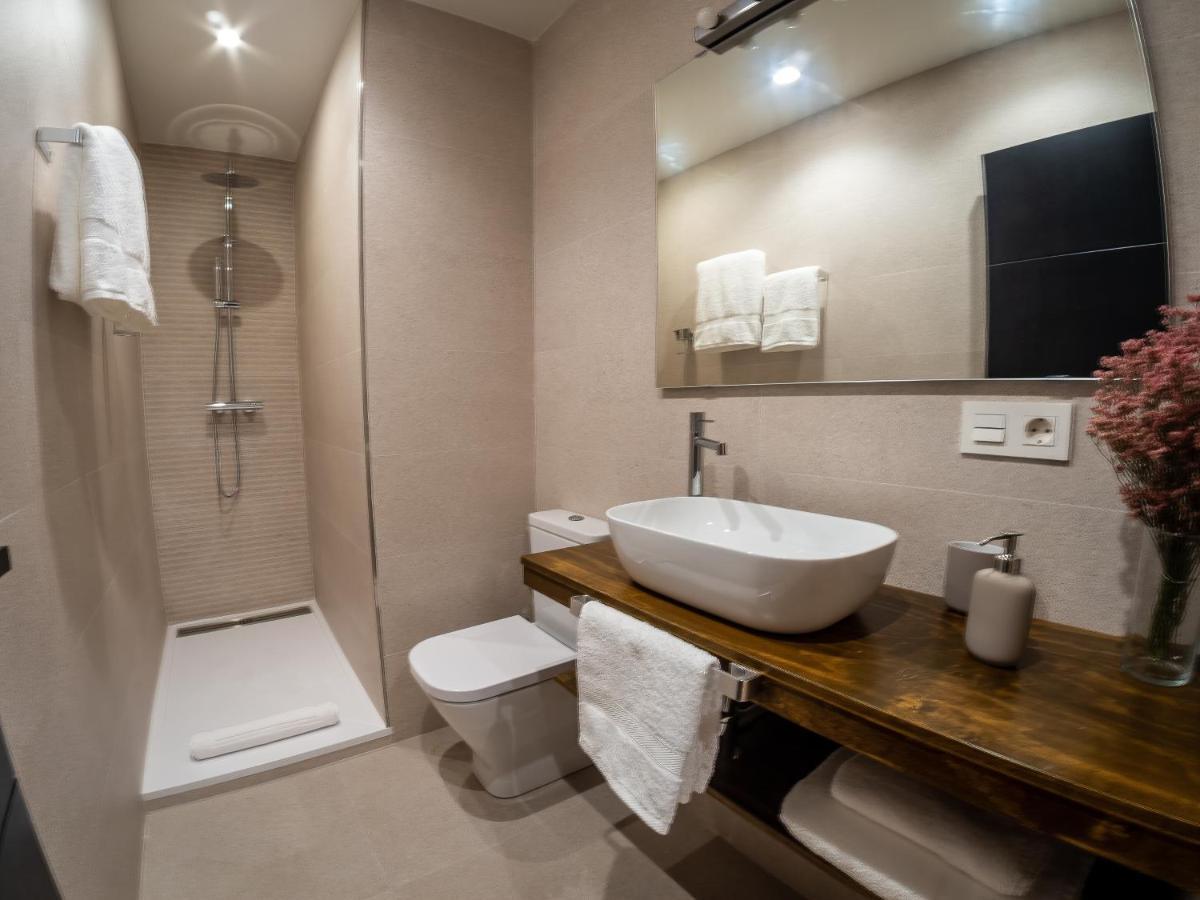 Apartamentos Vior Y Valdes 쿠딜레로 외부 사진