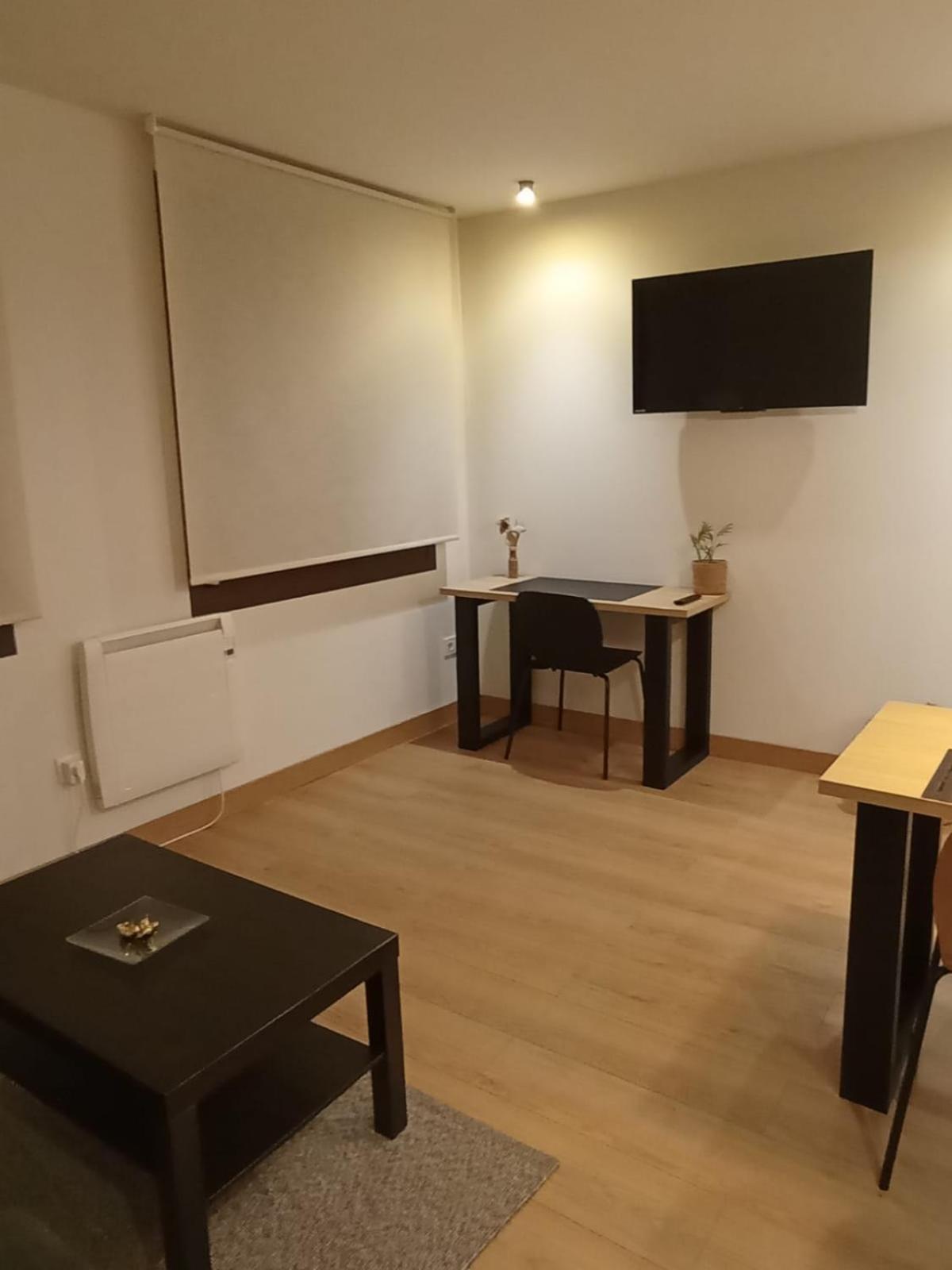 Apartamentos Vior Y Valdes 쿠딜레로 외부 사진